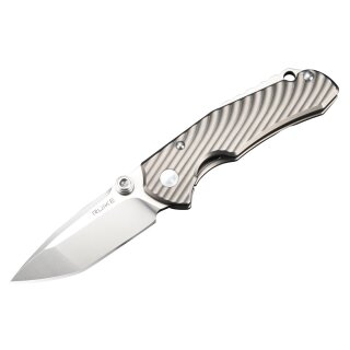 Ruike M671-TZ Messer